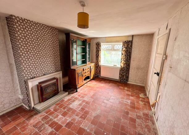 SITTING ROOM