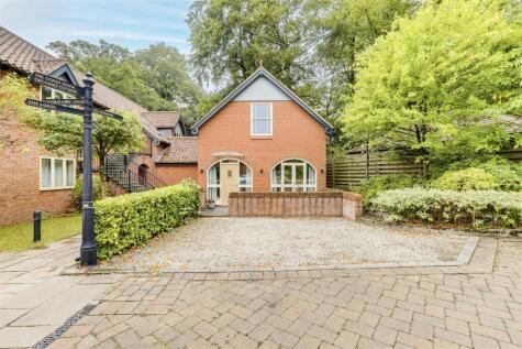 Linby Lane, Linby, Nottinghamshire, NG15 8AF