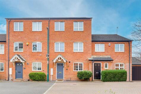 Moore Street, Nottinghamshire, NG6 8PL