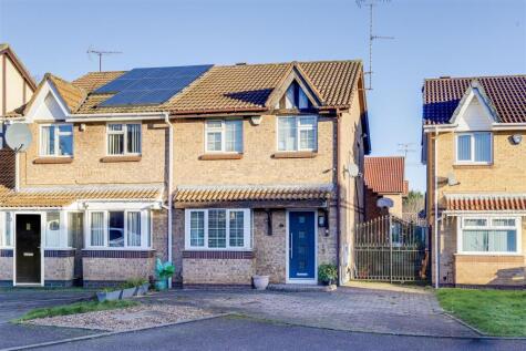 Oval Gardens, Aspley, Nottinghamshire, NG8 5AN