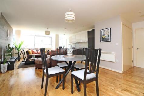 1 Bedroom Apartment For Sale In Newsom Place Hatfield Road St Albans Al1