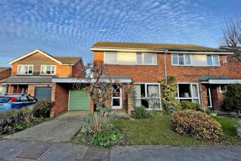 Fontmell Close, St Albans