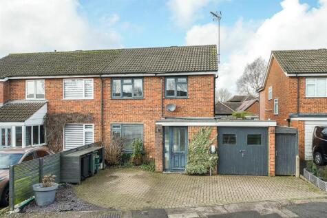 Maplefield, Park Street, St. Albans