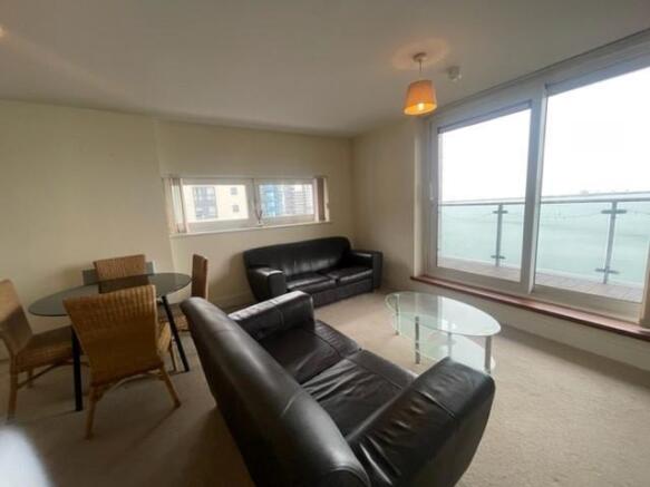 Lounge..jpg