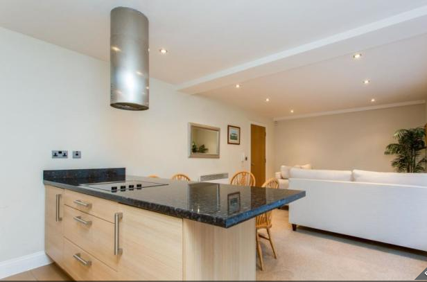 Kitchen Living Area
