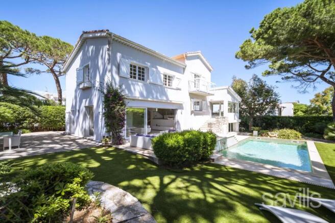 four bedroom villa with pool Cap d'Antibes