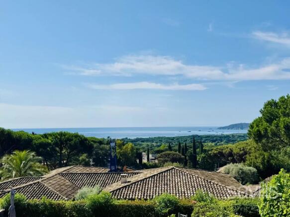 Charming House In Saint-Tropez