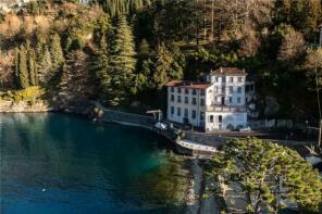 Photo of Villa Teresa, 2 Piazza Scotti, Faggeto Lario, Lake Como