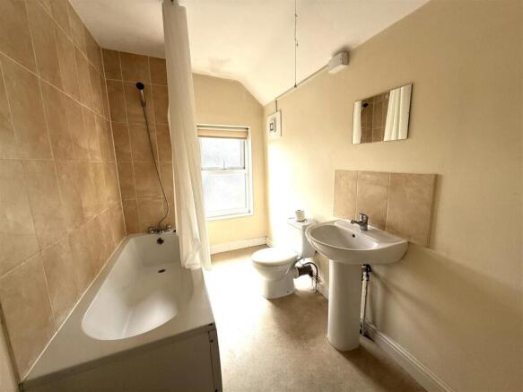 heath gap bath.jpeg