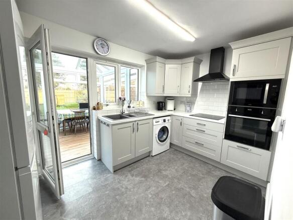 138 UTTOXETER KIT.jpeg