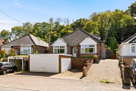 Canterbury Road, Lydden, Dover, CT15