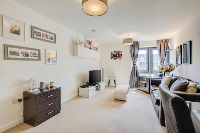 Flat 5 Bronnley Cour