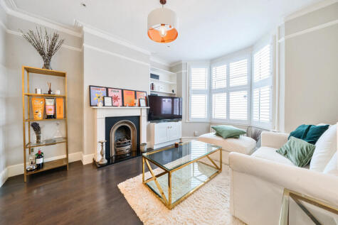 Tunis Road, London, W12