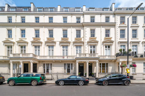 Randolph Avenue, London, W9