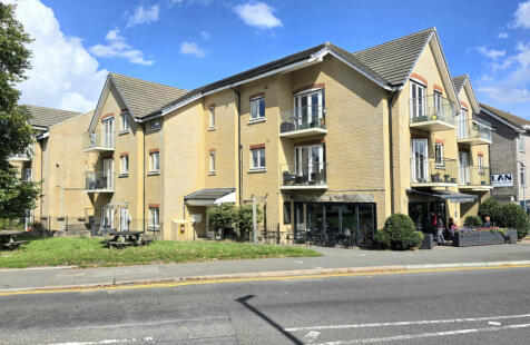 Chaldon Road, Caterham, CR3