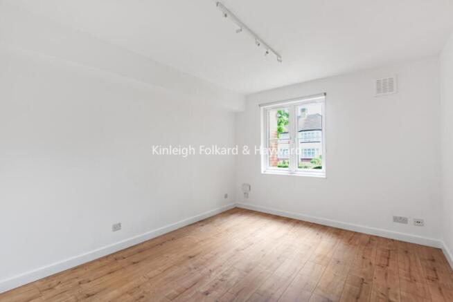 1b8e3550-e863-4db1-a