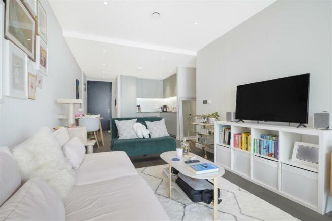 Flat 1202, 10 Cutter Lane - b4delpVgThak6TSwiCYU.j