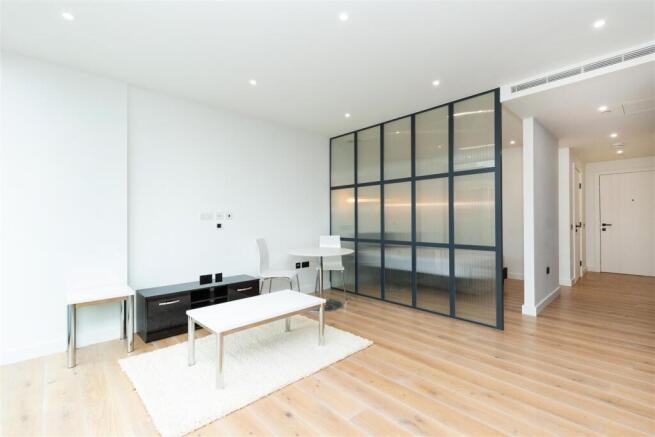 128 Emery Wharf-5.jpg
