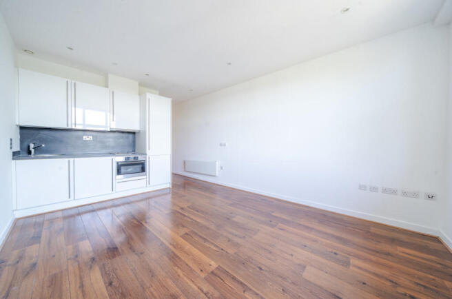 1306757-4-6852c72...