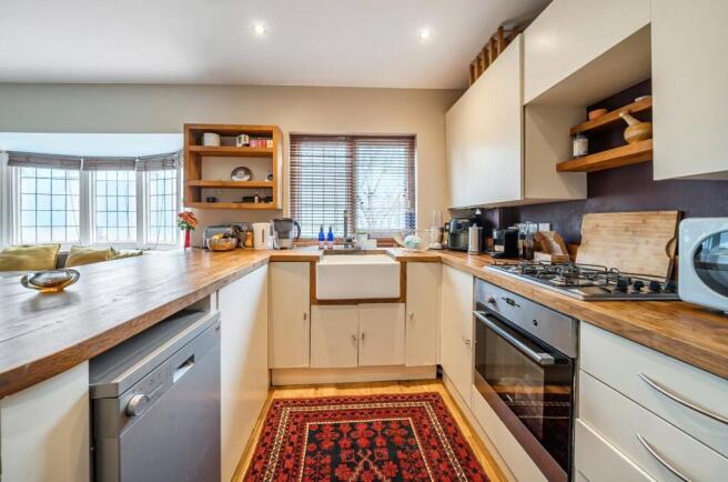 1373474-5-6908c3d...