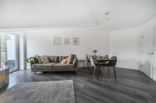 1388345-9-69610a2...