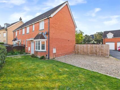 Magnolia Drive, Rendlesham, Woodbridge, Suffolk, IP12