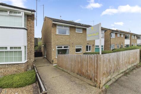 Mackenzie Road, Raunds