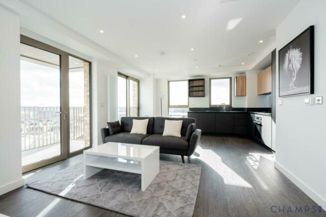 2 bedroom flat, Royal Docks West, Western Gateway