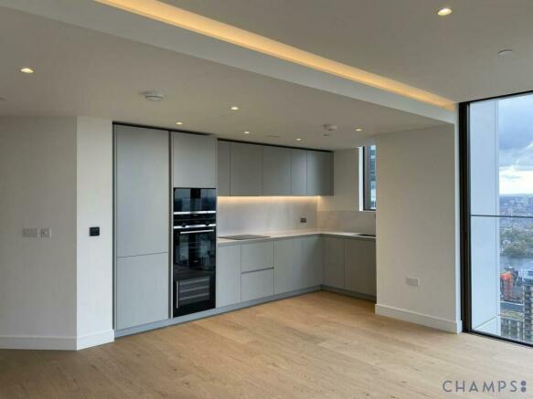 2 bed for Sale in E14