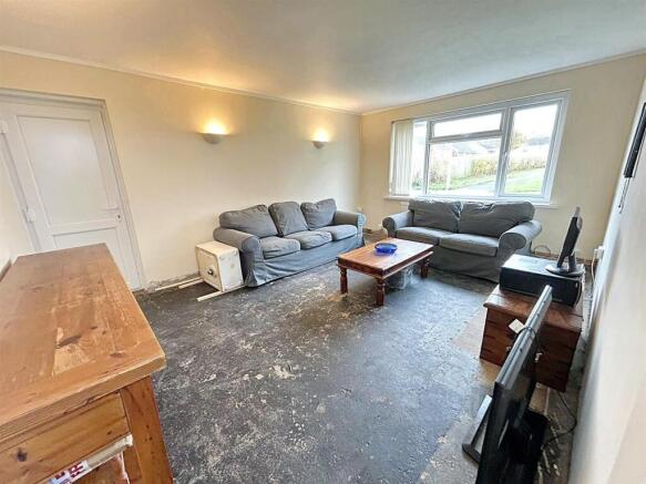 WhatsApp Image 20251106 at 133403 3.jpg