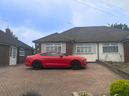 Northfield Road, Waltham Cross, EN8