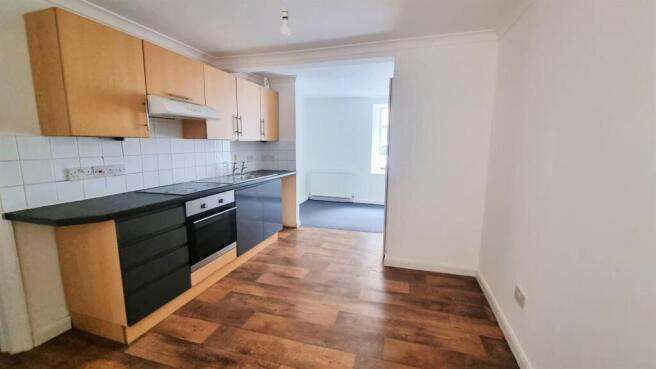 F1-3CL Kitchen 2.jpeg