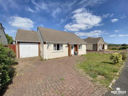 Callans Drive, Pembroke