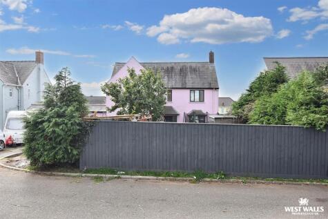 Buttermilk Close, Pembroke