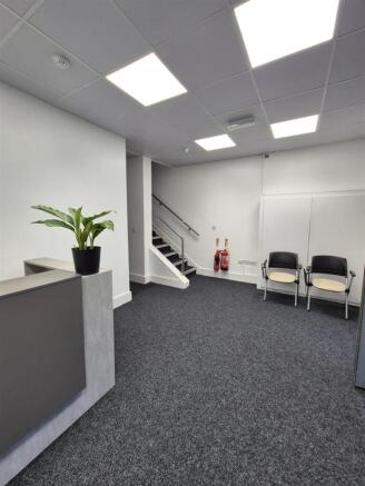 WhatsApp Image 2024-12-04 at 15.04.37_6167d608.jpg