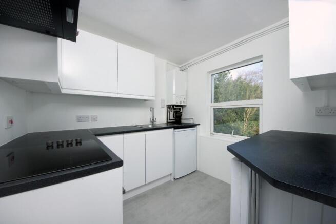 GV- F2 - 17 Rosemont Rd (4).jpg