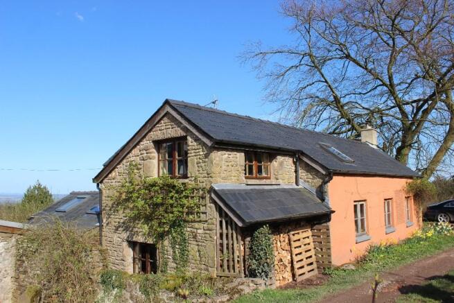 2 Bedroom Character Property For Sale In Welsh Newton Common