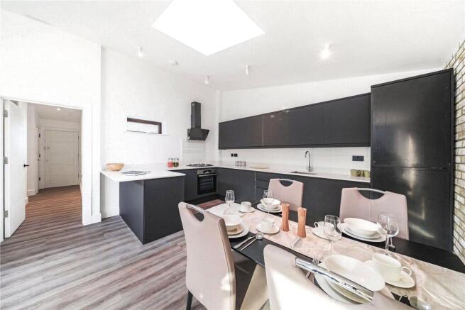 Dining/Kitchen