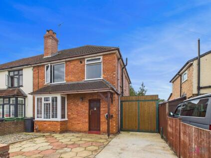 Kingscroft Road, Hucclecote, GL3