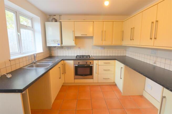 2024 KITCHEN.JPG