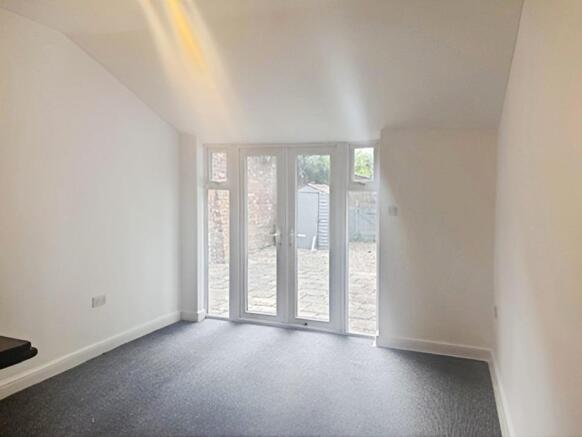6f657b65-Picture1.jpg