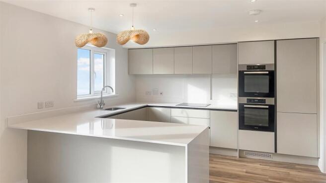British Hand Made Kitchen With Upgraded Double Ove