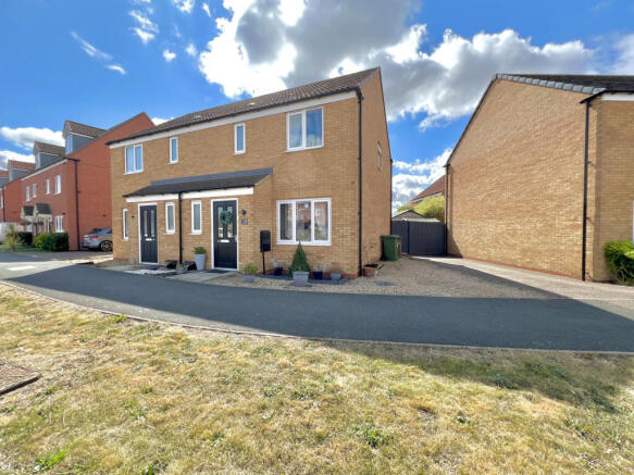 3 Bedroom Semi Detached for Sale