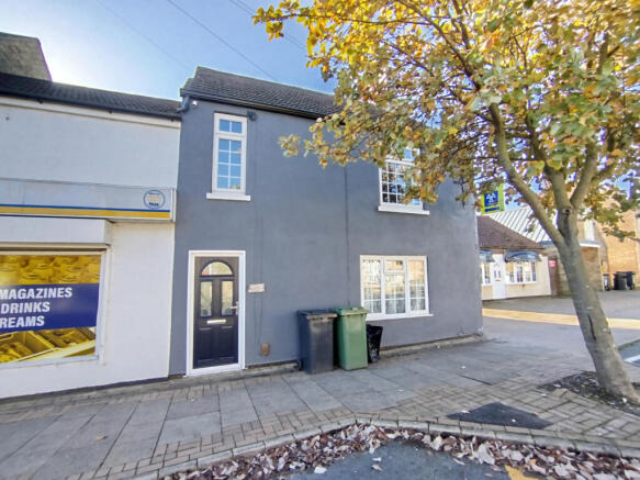 2 Bedroom Terraced for Rent