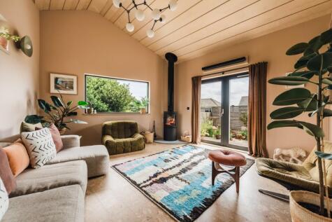 Constantine, nr Falmouth