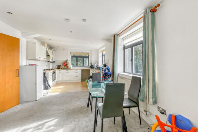 htp48457520251025055334_FC_20251024_7163_6xMEc_...