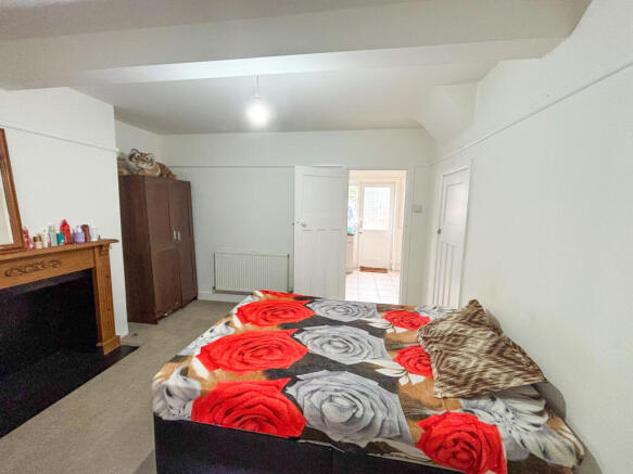 marketcls847595511-11-2025__17-13-13_IMG_8648_e...