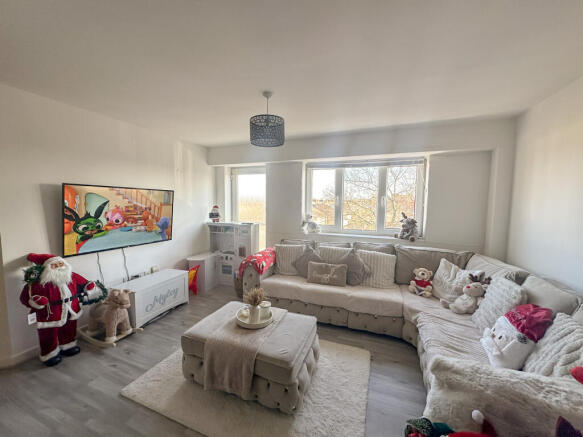 nancy3947847425-11-2025__16-47-12_IMG_4047_edit...