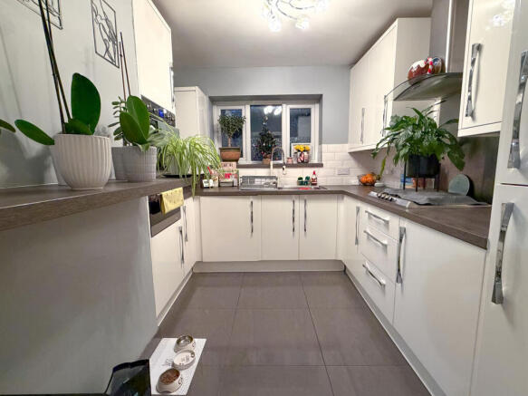 cranel9384409427-11-2025__20-25-00_IMG_2158_edi...