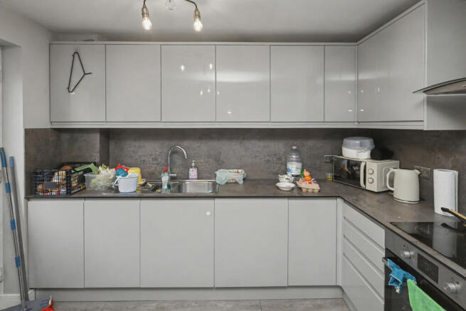 markwelljdjd8474745595920251209044426_IMG_7146_...